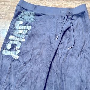 Charcoal, gray velvet, juicy drawstring jogging pants. Large.